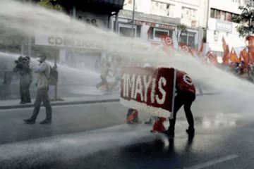 1 Mayıs'ta sıkı yönetim: Hiçbir yol Taksim'e çıkmayacak