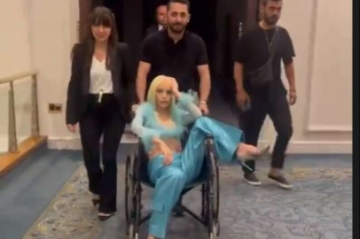 Gülşen'den Bülent Ersoy göndermesi