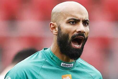 Fenerbahçe istiyordu, Sinan Bolat sürprizi!