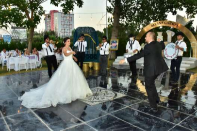 Yeni evli çiftin tüm hayalleri bir ‘tuşla' yıkıldı