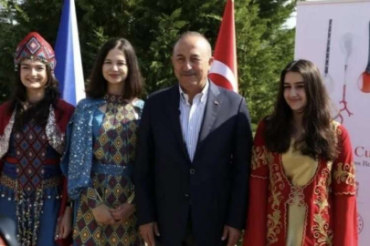 Bursa'nın yöresel kıyafetleri Avrupa'da ses getirdi!