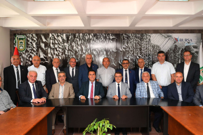 Dündar’dan BESOB’a hayırlı olsun ziyareti