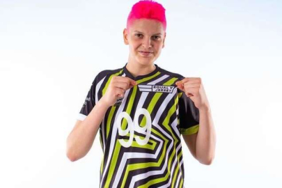 Ebrar Karakurt'un milli maça ay-yıldızlı formayla çıkmaması gündem oldu!