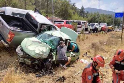 Bodrum'da trafik kazası: 3 yaralı