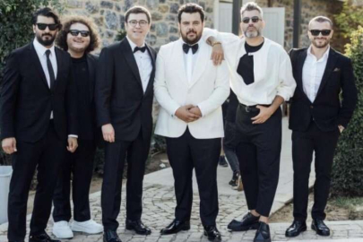 Oğuzhan Koç'un düğününden toplu fotoğrafa Tolga Akış'ın yazdığı not olay oldu