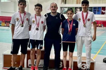 Osmangazili Yıldızlar Madalyaya Doymuyor