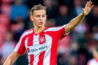 Galatasaray,  genç stoper Mathias Ross'u transfer etti