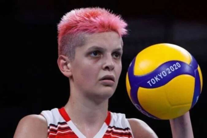 Ebrar Karakurt, annesi ile pozunu paylaştı!