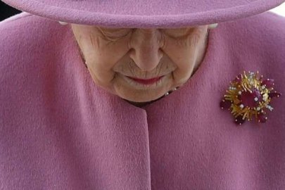 İngiltere Kraliçesi 2. Elizabeth öldü