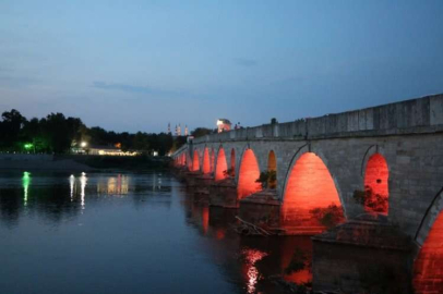 Osmanlı saray mutfağına ait yemekler Meriç Nehri kıyısında yeniden yaşatıldı