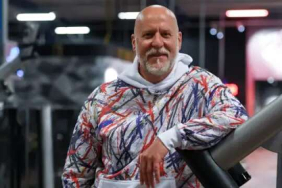 MacFit’in kurucusunu taşıyan uçak düştü!