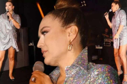 Demet Akalın 'uğursuz' dedi, sahnede ayakkabı değiştirdi