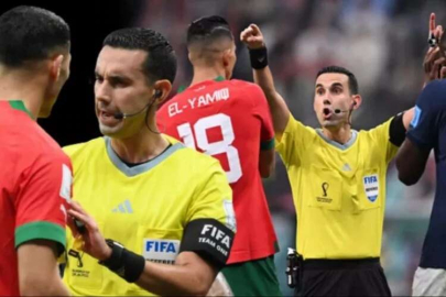 Fransa - Fas maçında tartışmalı karar! 'Neden penaltı değil?'