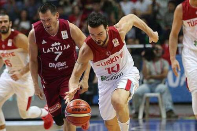 Türkiye-Letonya basketbol maçı Bursa'da oynanacak!