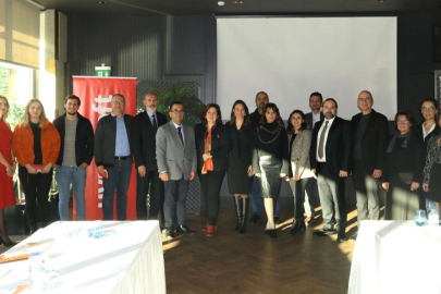 TOSYÖV Bursa Dijitalleşmeyi Masaya Yatırdı…