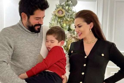 Fahriye Evcen, ailesi ile yılbaşı paylaşımı yaptı!