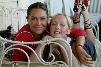 Hülya Avşar'ın kız kardeşi estetiklerle bambaşka biri oldu!