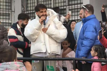 Sefo, memleketi Samsun'da öğrencilerle buluştu