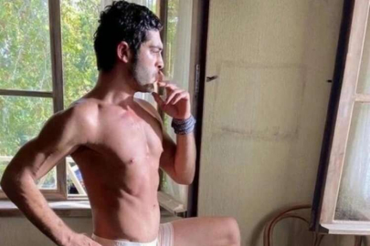 Burak Deniz'den beyaz çamaşırlı poz: Yaz kızım 200 torba çimento