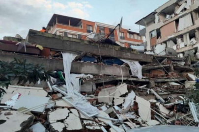 Deprem bölgesindeki vatandaşlar için ilaçlara erişim kolaylaştırıldı