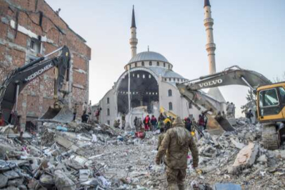 Depremin ardından en çok hasarlı ilçeler belli oldu