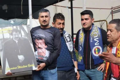 Müslüm Gürses ölüm yıl dönümünde anıldı!