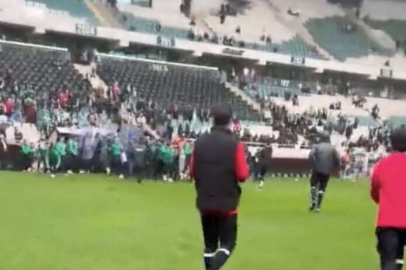 Bursaspor - Amedspor maçı öncesinde futbolcular kavga etti