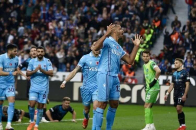 Trabzonspor sahasında topladığı puanlarla güldü
