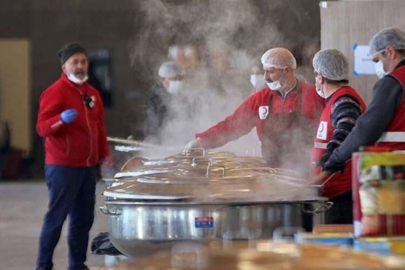 Kızılay, Hatay'da dağıtılan yemekten zehirlenenler olduğu iddialarına yanıt verdi