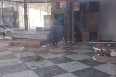 Nilüfer'de sanat merkezi yağmalanıyor