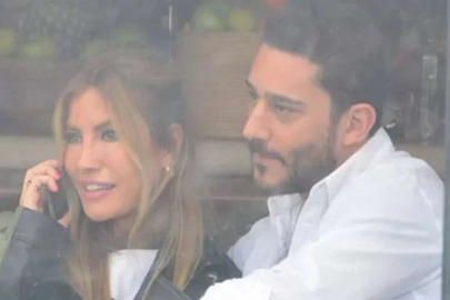 Çağla Şıkel'in yüzü gülüyor