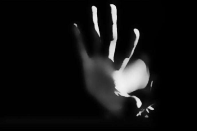 İki liseli erkek çocuğuna mahalle muhtarından cinsel taciz iddiası...