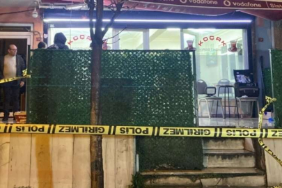 Müşteri tartıştığı kıraathane sahibini silahla başından vurdu