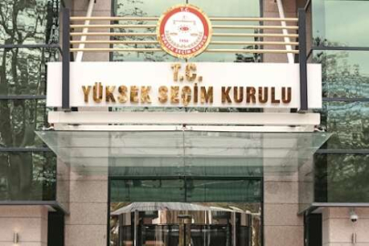 Cumhurbaşkanı adaylığına başvurularında imza süreci başladı