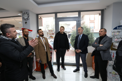 Tüm Eczanelerde Atık İlaç Kutuları Oluşturuluyor