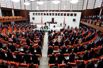 AK Parti'den iki önemli düzenleme teklifi