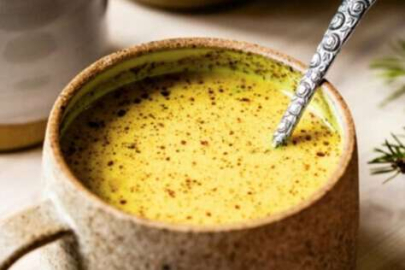 Uyumadan önce 1 bardak karabiberli süt için! Gece boyunca vücudunuz...