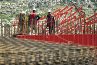 TOKİ konutlarının sırrı: Radye temel ve tünel kalıp