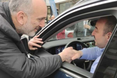 Mustafa Varank, Gemlik'e Togg çalışanıyla karşılaştı: İtalyan değil Gemlikliymiş