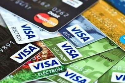 Yıllık kart aidatının iadesi için E-Devlet üzerinden başvurulabiliyor...