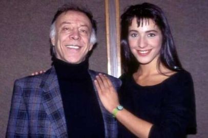 Yeşilçam'ın ustası Münir Özkul'un kızı bakın hangi oyuncu çıktı! Meğer Muhteşem Yüzyıl'ın yıldızıymış...