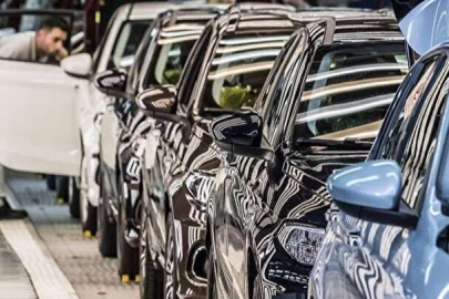 Sıfır otomobillere Mayıs ayında yeni kur zammı