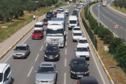 Bursalılar Edremit Körfezi'ne akın etti