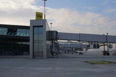 Gaziantep'te tanımlanamayan cisim uçuşları durdurdu!