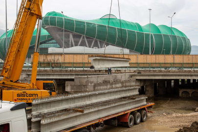 Acemler’e bir köprü daha