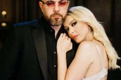 Hadise, Murda ile nişan pozu verdi