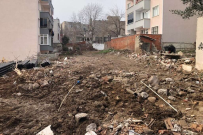 Karacabey’de metruk bina yıkımları merkez ve kırsalda sürüyor