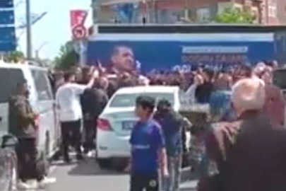 Süleyman Soylu'ya seçim çalışması sırasında provokasyon girişimi