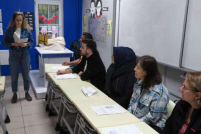 Sandık başında bulunacak görevliler, yemin ederek göreve başladılar