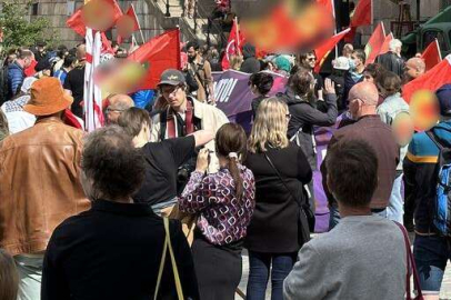 PKK/YPG destekçilerinden yeni provokasyon! Cumhurbaşkanı Erdoğan'ı hedef aldılar